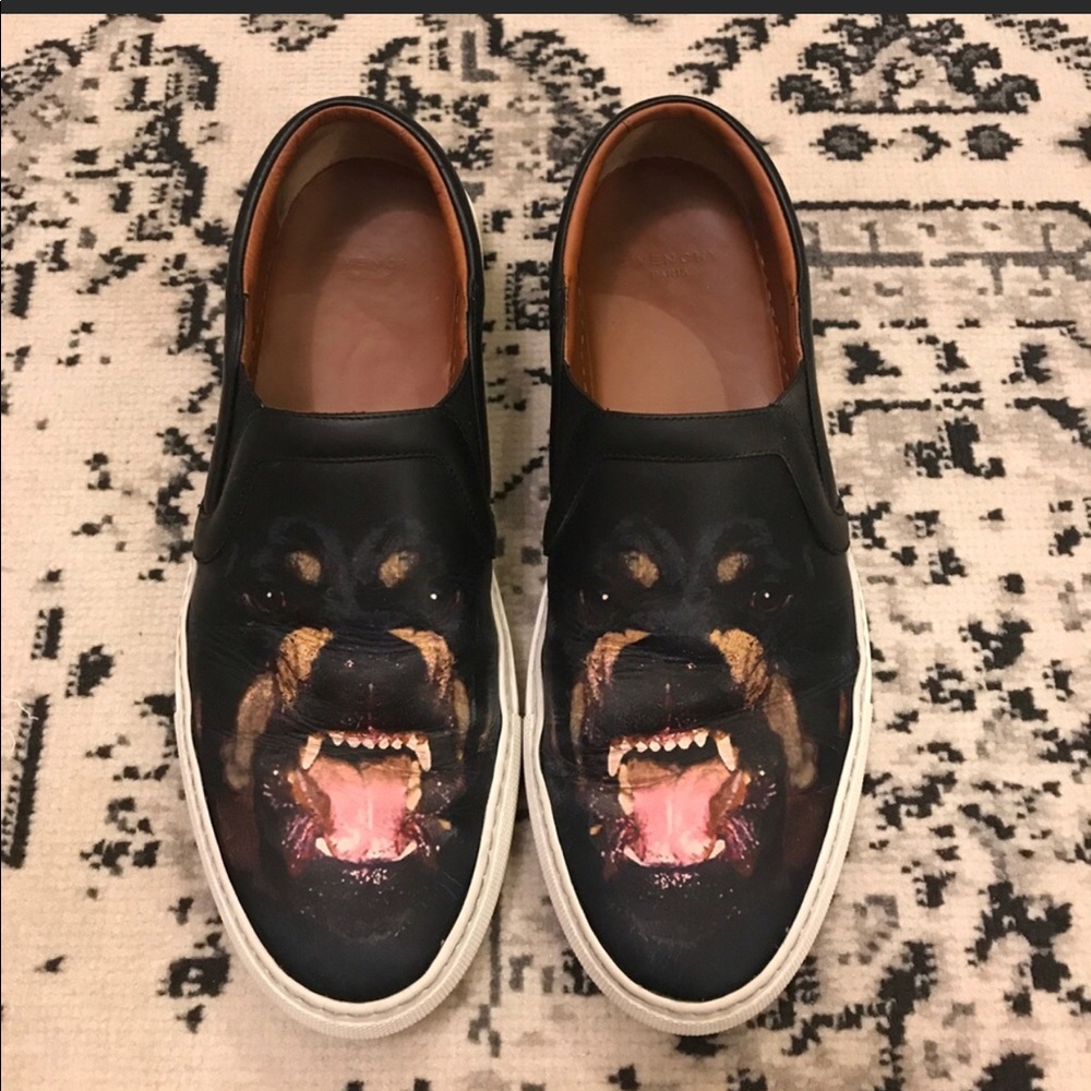 Women’s givenchy Rottweiler slide ons